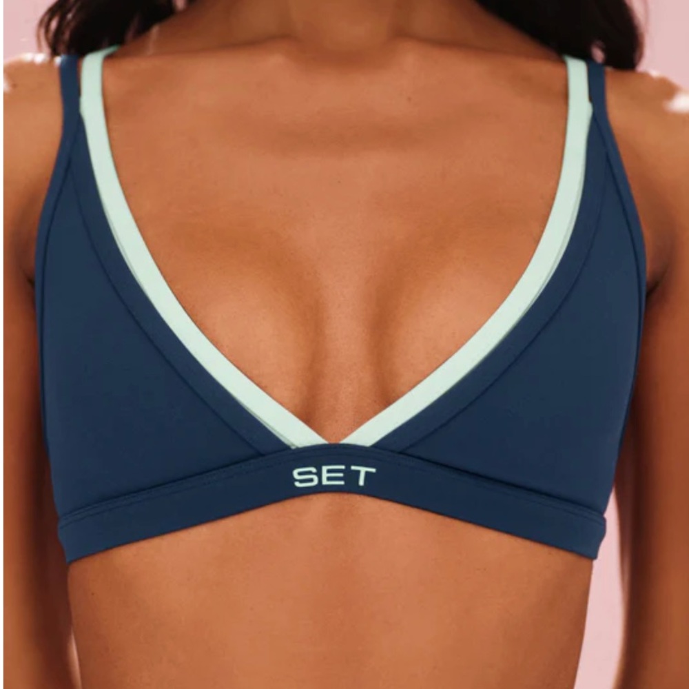 Set Active Lux Layered Triangle Bra in spearmint